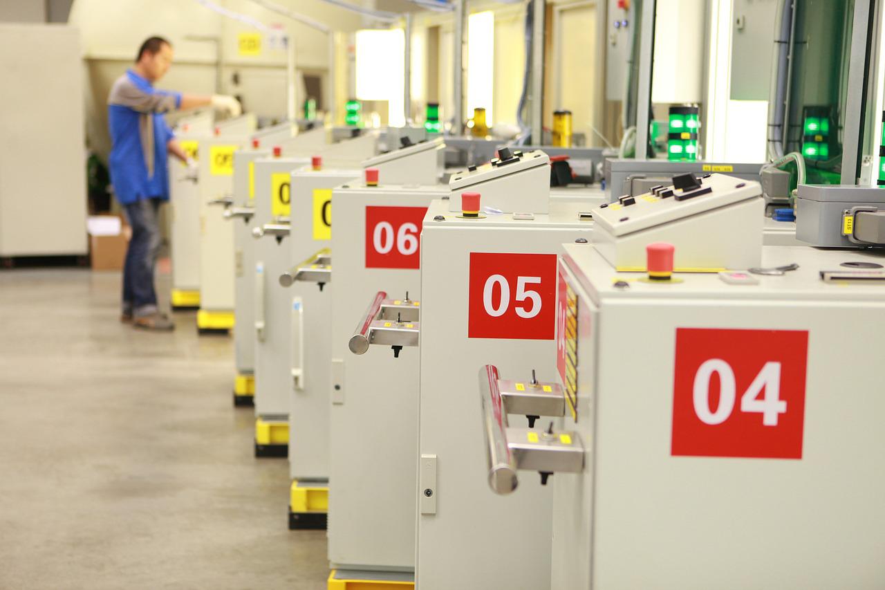 QR code apps for job recording and costing easyLog clocking options